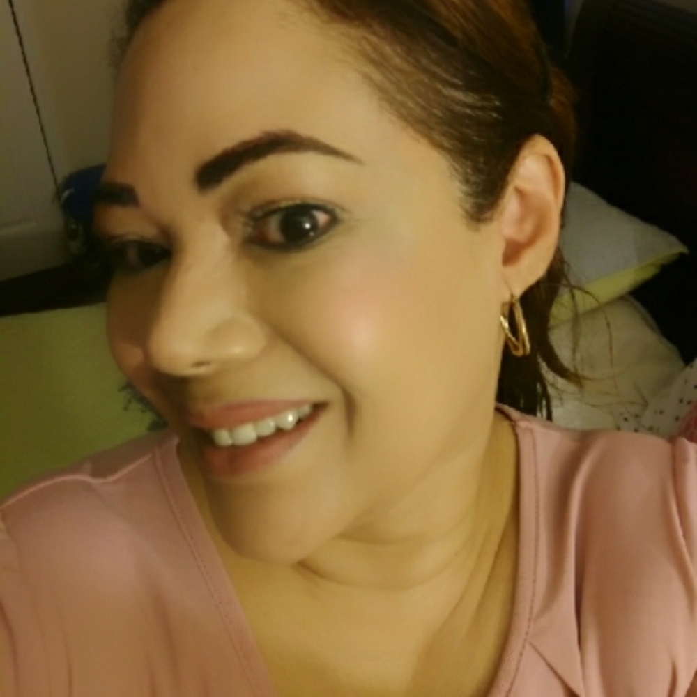 Meet your Posher, Fatima